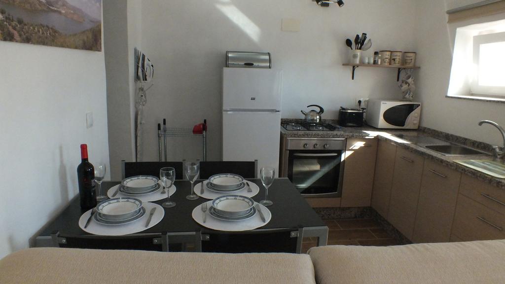 Kayenne Holiday Rentals Iznajar Exterior photo
